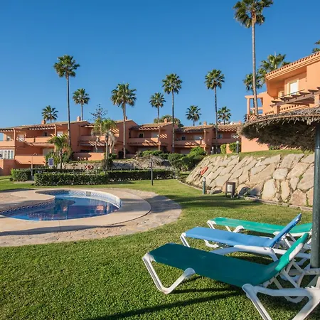 Апартаменты Fantastic Beachfront Эстепона